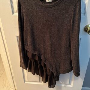 EGY tunic sweater